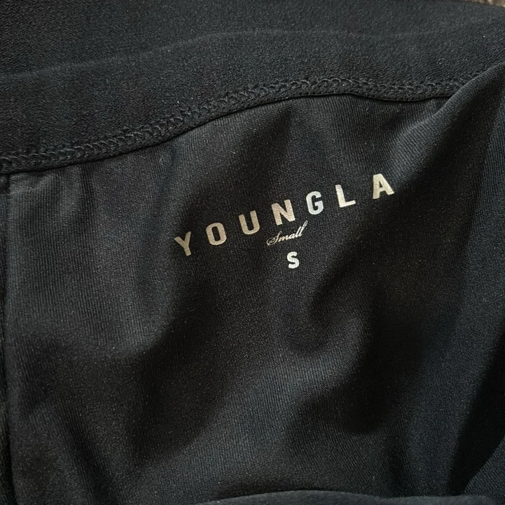 Boys workout shorts - Picture 4 of 6